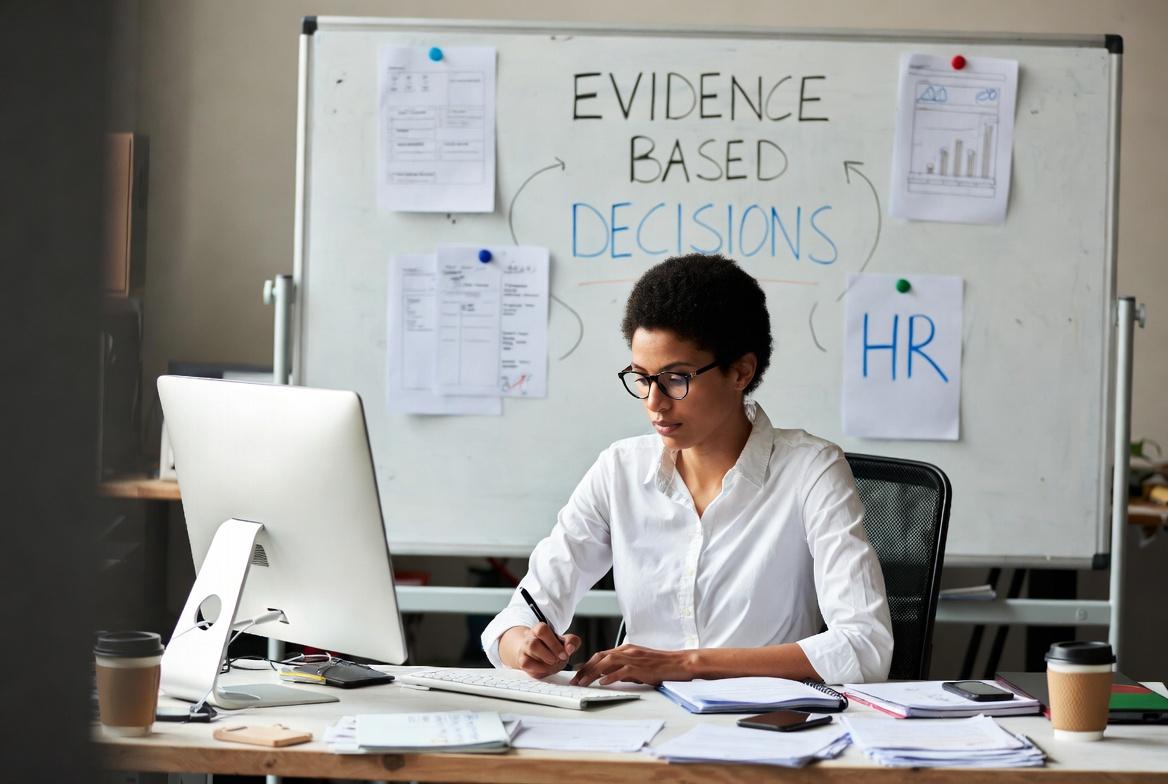 CIPD 3CO02 video content covering principles of analytics and evidence-based practice